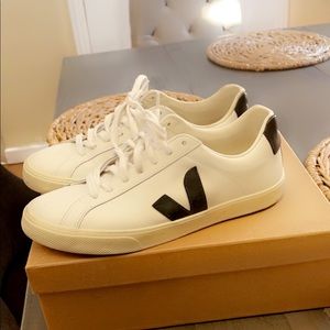 Veja shoes